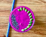 A picture of step 2 of Sugar free dragon fruit banana smoothie.