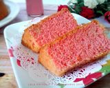 Foto langkah ke 9 dari resep Strawberry Milk Chiffon Cake.