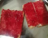 A picture of step 3 of Instant Bread Jam.