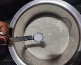 A picture of step 3 of Lava Idli.
