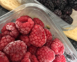 Foto del paso 2 de la receta: Cheesecake fit de frutos del bosque (proteica y baja en grasas)