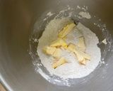 Une image de l'étape 2 de Pâte brisée au lait et à la cannelle.