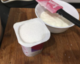 Foto del paso 1 de la receta: Bizcocho de yogur