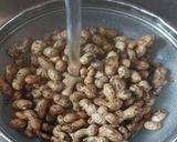 A picture of step 1 of Boiled fresh ground nuts (PEANUTS).