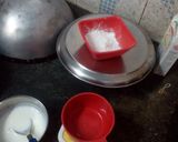 A picture of step 2 of Yammy milk dessert.