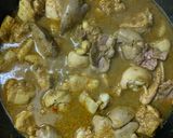 รูปขั้นตอนการทำที่ 3 ของ แกงเผ็ดไก่กับมะเขือ
