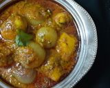 A picture of step 8 of Stuffed onion potato sabzi.