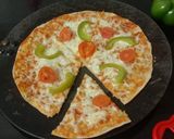 થીન પીઝા (Thin pizza recipe in Gujarati) રેસીપી સ્ટેપ4ફોટો