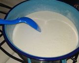 Foto del paso 3 de la receta: Panna cotta de coco con coulis de jamaica y mezcal oaxacaqueño