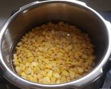 સ્વીટ કોર્ન સૂપ (Sweet Corn Soup Recipe In Gujarati) રેસીપી સ્ટેપ2ફોટો