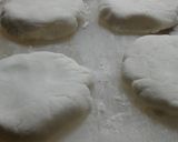 Foto del paso 2 de la receta: Pizza o pizzetas de semolín