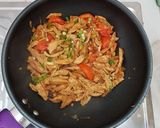 Foto langkah ke 4 dari resep Soto Ayam Oseng Betawi.