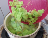 Foto langkah ke 3 dari resep Puding Roti Tawar Pandan Kelapa.