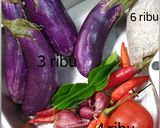 Foto langkah ke 1 dari resep Terong Bakar Balado.