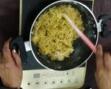 A picture of step 1 of Maggi pizza.