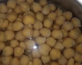 A picture of step 4 of Creamy dahi Bondi.