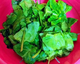 Foto del paso 2 de la receta: Potaje de garbanzos con judías verdes y espinacas
