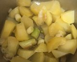 Foto del paso 2 de la receta: Crema Parmentier de patata, puerro y Gouda