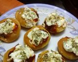 A picture of step 16 of Pizza puri.