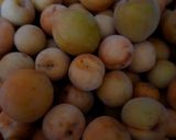 Hình bước làm 1 của món Mơ muối để mãi không hỏng