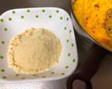 A picture of step 5 of Apricot Cake.