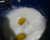 Foto del paso 2 de la receta: Bizcochuelo económico y muy rico (marmolado de café)