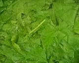 A picture of step 1 of Spinach Rava Uttapam.