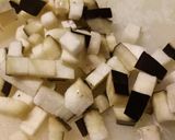 A picture of step 1 of Tagliatelle al ragù di baccalà e melanzane.