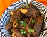 A picture of step 5 of Bhuna gosht /Bhuna mutton.