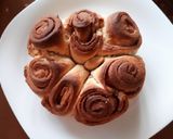 A picture of step 7 of Cinamon Rolls.