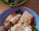 Foto langkah ke 5 dari resep Pangsit rebus simpel.