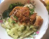 Hình bước làm 4 của món Phở gà trộn