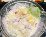 A picture of step 1 of Creamy fruit Chaat.