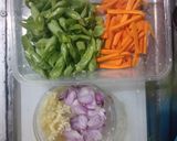 Foto langkah ke 1 dari resep Tumis Buncis Ati Ampela.