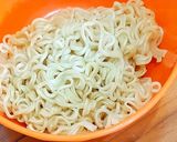 Foto langkah ke 2 dari resep ANCAMAN! "SEBLAK MIE INSTANT SOTO", NAGIH BANGET.