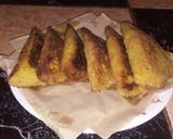 A picture of step 3 of Costa Rican Ripe Plantain Empanadas.