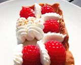A picture of step 4 of Raspberry Tart with Pistachio Cream.
