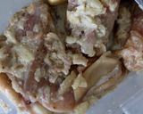 Foto langkah ke 5 dari resep Ayam Goreng Bawang Putih.