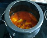 A picture of step 4 of Drumstick Potato Curry Sindhi Style.