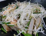 Hình bước làm 2 của món Pad Thái