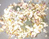 A picture of step 1 of Anda Bhurji (Indian-Style Scrambled Eggs).