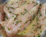 Foto del paso 1 de la receta: Milanesa de filete de Merluza
