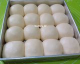 Foto langkah ke 3 dari resep Roti Sobek Empuk.