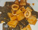 Foto del paso 5 de la receta: Calamarata en salsa de calamares