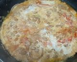 صورة لخطوة 3 من وصفة شكشوكة الفاصوليا بالبيض 🥘