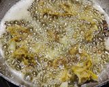 A picture of step 3 of Brown bread pakoda.