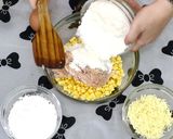 Foto langkah ke 2 dari resep Fried Corn Bites.