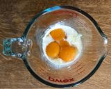Szalonnakabátos zöld spárga és főtt fehér spárga krumplival recept fázis 6 fotója