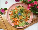 Hình bước làm 2 của món Cải thìa xào cà rốt hành tây