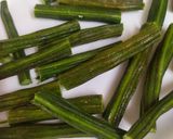 સરગવાનું લોટ વાળું શાક (Drumstick Besan Shak Recipe In Gujarati) રેસીપી સ્ટેપ1ફોટો